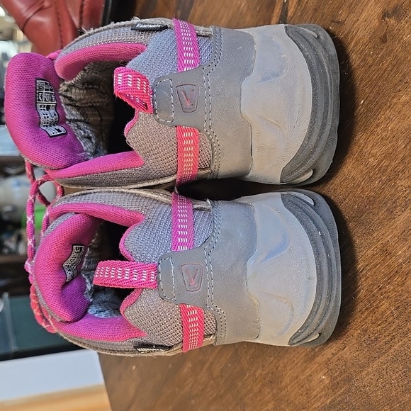 Keen Hiking Shoes Circadia WP Womens Size 7 Steel Gray Boysenberry - Picture 5 of 9